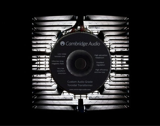   cambridge audio 851a black (  Cambridge Audio)